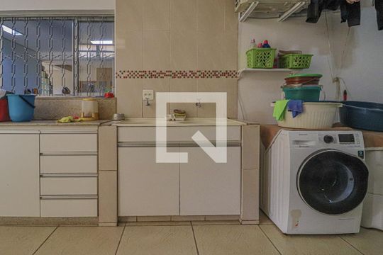 Área de Serviço de casa à venda com 5 quartos, 1080m² em União, Belo Horizonte