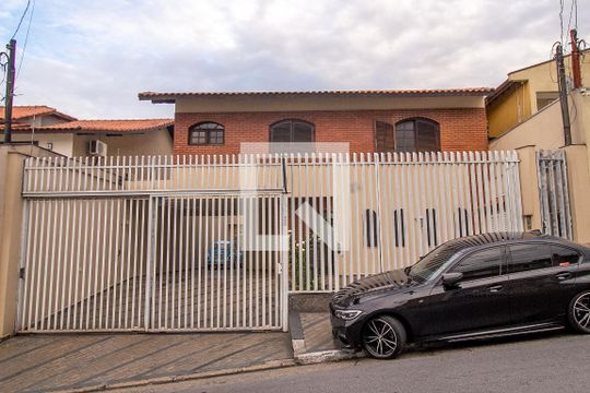 Fachada de casa para alugar com 5 quartos, 360m² em Vila Alpina, São Paulo
