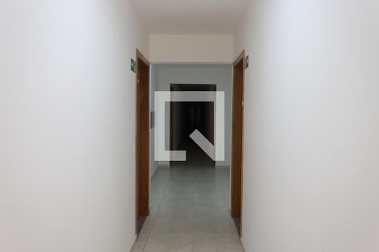 Corredor do Andar de apartamento para alugar com 1 quarto, 36m² em Vila Aricanduva, São Paulo