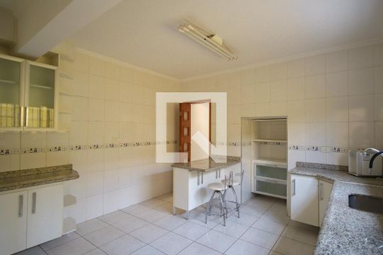 Cozinha de casa para alugar com 4 quartos, 250m² em Tatuapé, São Paulo
