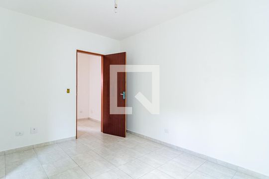 Suíte 1 de casa de condomínio à venda com 2 quartos, 75m² em Conjunto Residencial Jardim Canaã, São Paulo