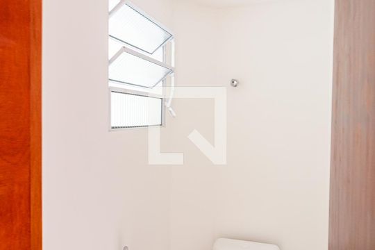 Lavabo de casa de condomínio à venda com 2 quartos, 75m² em Conjunto Residencial Jardim Canaã, São Paulo