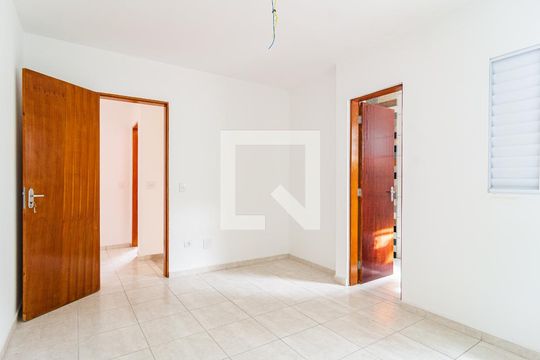 Suíte de casa de condomínio à venda com 2 quartos, 75m² em Conjunto Residencial Jardim Canaã, São Paulo
