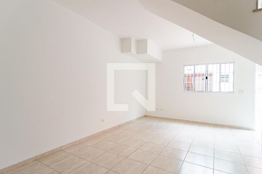 Sala de casa de condomínio à venda com 2 quartos, 75m² em Conjunto Residencial Jardim Canaã, São Paulo
