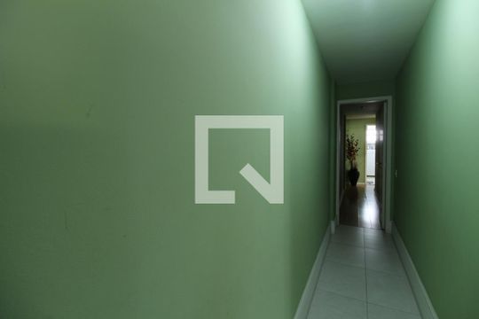 Corredor de acesso aos quartos de apartamento à venda com 3 quartos, 200m² em Recreio dos Bandeirantes, Rio de Janeiro