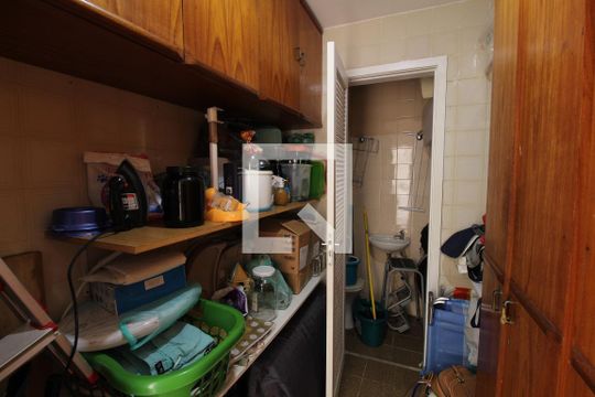 Dispensa de apartamento à venda com 3 quartos, 200m² em Recreio dos Bandeirantes, Rio de Janeiro