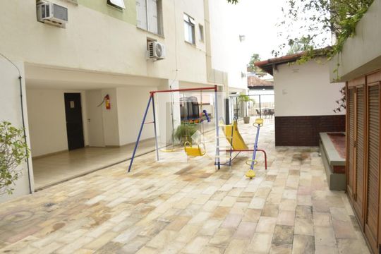 Playground de apartamento à venda com 2 quartos, 90m² em Icaraí, Niterói