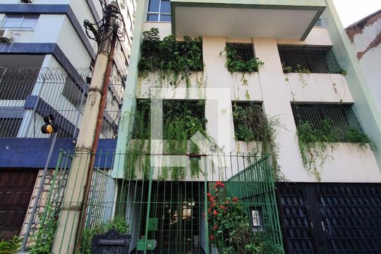 Fachada de apartamento à venda com 1 quarto, 58m² em Vila Isabel, Rio de Janeiro