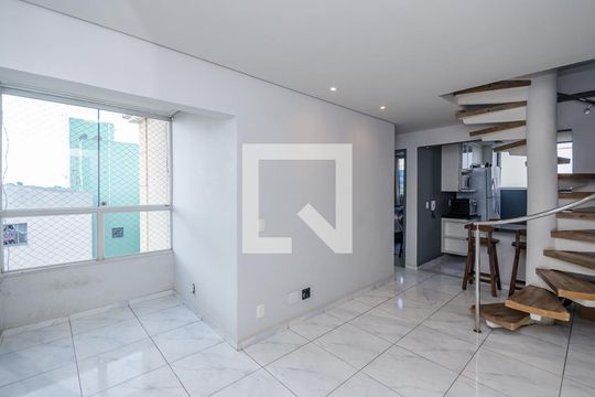 Apartamento para alugar com 2 quartos, 109m² em Salgado Filho, Belo Horizonte