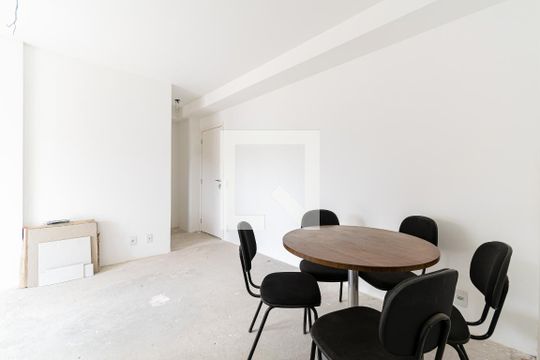 Sala  de apartamento à venda com 2 quartos, 165m² em Vila Paulista, São Paulo