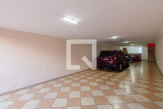 Garagem de casa à venda com 3 quartos, 230m² em Jardim Cotiana, São Paulo