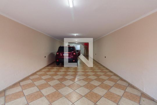 Garagem de casa à venda com 3 quartos, 230m² em Jardim Cotiana, São Paulo