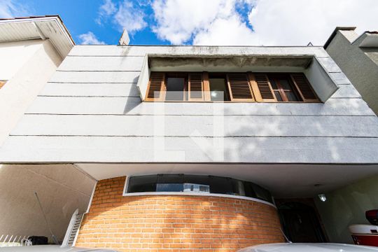 Fachada de casa à venda com 3 quartos, 218m² em Planalto Paulista, São Paulo