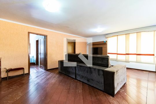 Sala de TV de casa à venda com 3 quartos, 218m² em Planalto Paulista, São Paulo