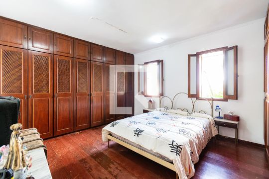 Suíte 1 de casa à venda com 3 quartos, 218m² em Planalto Paulista, São Paulo