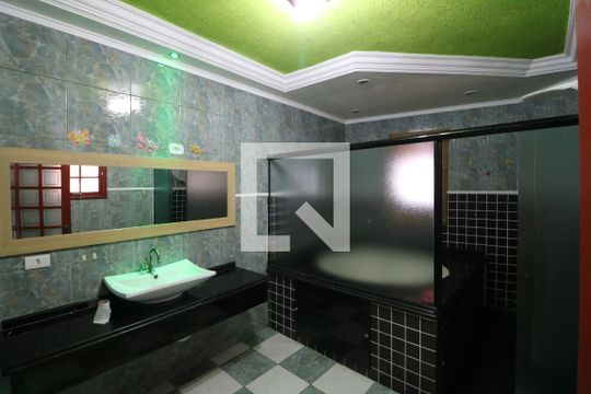 Banheiro suite de casa à venda com 4 quartos, 550m² em Chácara Belenzinho, São Paulo