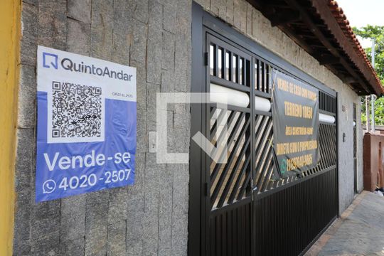 Fachada de casa à venda com 4 quartos, 550m² em Chácara Belenzinho, São Paulo