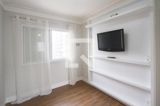 Quarto de apartamento para alugar com 1 quarto, 37m² em Santo Amaro, São Paulo
