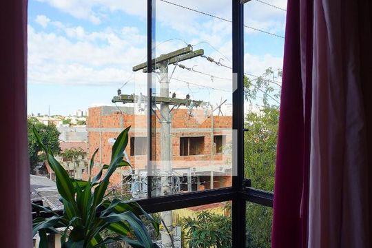 Quarto 1  de apartamento à venda com 4 quartos, 192m² em Vila Ipiranga, Porto Alegre