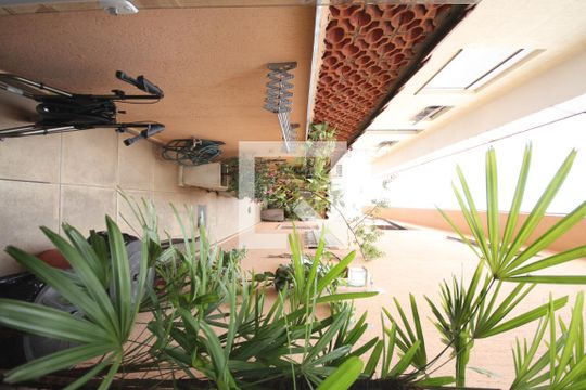 Quintal de casa à venda com 4 quartos, 185m² em Vila Mariana, São Paulo