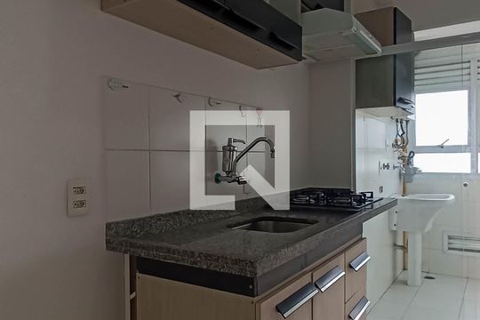 Cozinha de apartamento à venda com 2 quartos, 57m² em Bethaville I, Barueri