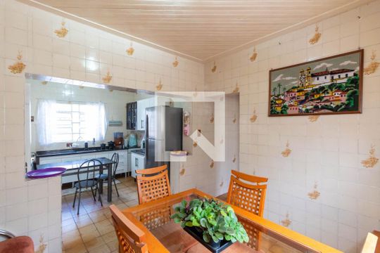 Sala de Jantar de casa à venda com 4 quartos, 400m² em Burgo Paulista, São Paulo