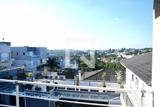Vista da Suíte 3 de casa de condomínio para alugar com 4 quartos, 390m² em São Paulo Ii, Cotia