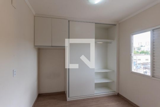 Quarto 1 - Armários de apartamento à venda com 2 quartos, 68m² em Vila Marieta, Campinas