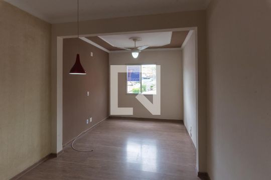 Sala de apartamento à venda com 2 quartos, 68m² em Vila Marieta, Campinas