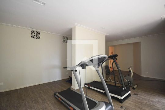 Academia de apartamento para alugar com 3 quartos, 140m² em Vila Suzana, São Paulo