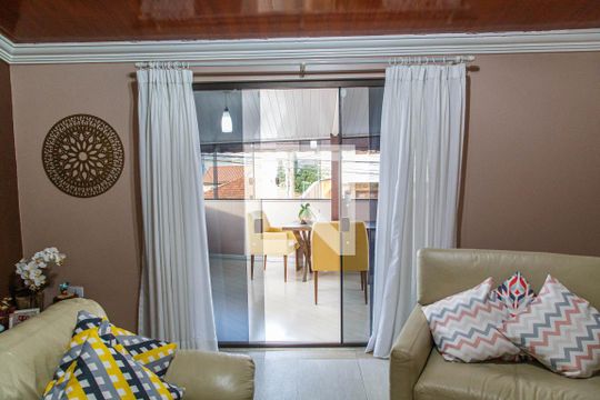 Sala de casa à venda com 2 quartos, 175m² em Penha de França, São Paulo