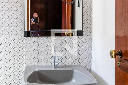 Banheiro da Suíte de casa à venda com 2 quartos, 100m² em Planalto, Belo Horizonte