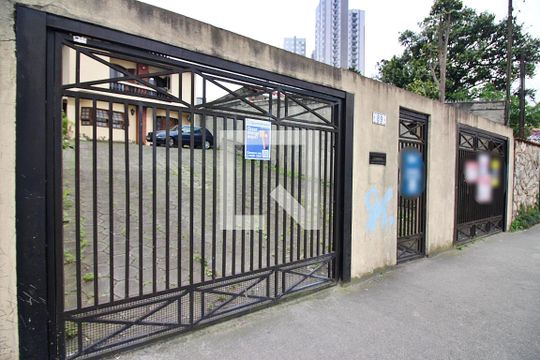 Fachada de casa à venda com 5 quartos, 393m² em Centro, São Bernardo do Campo