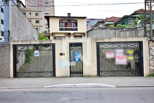 Fachada de casa à venda com 5 quartos, 393m² em Centro, São Bernardo do Campo
