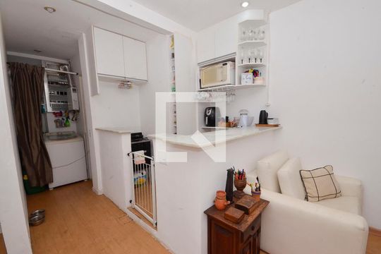 Sala de apartamento à venda com 1 quarto, 43m² em Catete, Rio de Janeiro