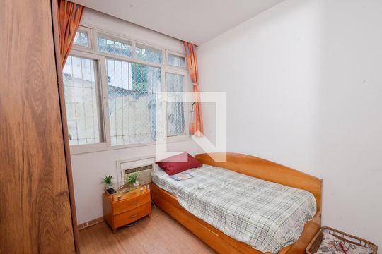 Quarto de apartamento à venda com 1 quarto, 43m² em Catete, Rio de Janeiro