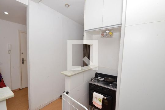 Cozinha de apartamento à venda com 1 quarto, 43m² em Catete, Rio de Janeiro
