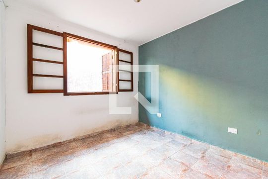 Quarto 2 de casa à venda com 3 quartos, 210m² em Vila do Encontro, São Paulo