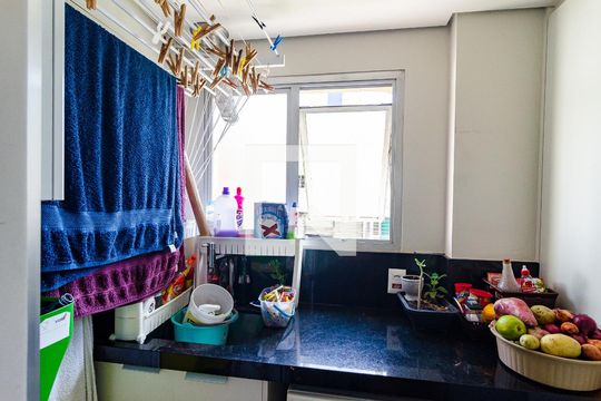 Lavanderia de apartamento à venda com 3 quartos, 68m² em Vila Guarani (z Sul), São Paulo