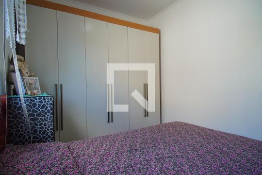 Quarto 1 de apartamento à venda com 2 quartos, 59m² em Jardim Lindóia, Porto Alegre