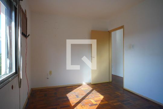 Quarto 1 de apartamento à venda com 2 quartos, 72m² em São Sebastião, Porto Alegre