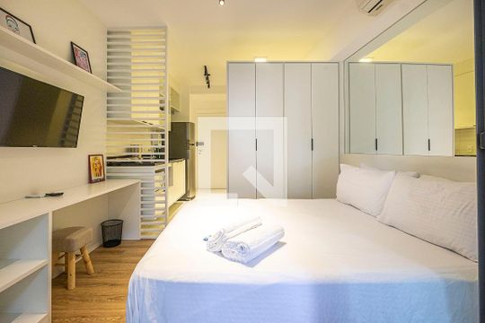 Studio de apartamento à venda com 1 quarto, 30m² em Sumarezinho, São Paulo