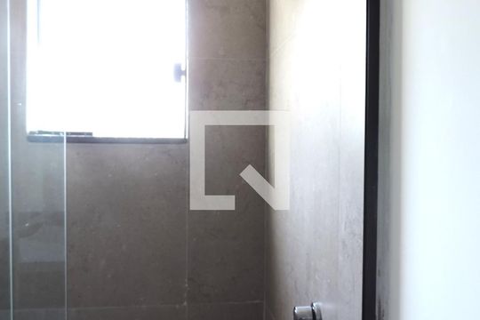 Banheiro de casa para alugar com 3 quartos, 310m² em Rio Tavares, Florianópolis