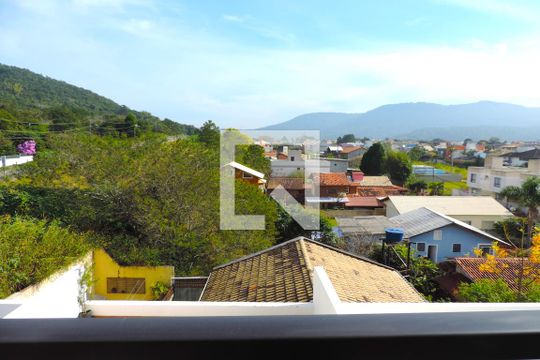 Vista de casa para alugar com 3 quartos, 310m² em Rio Tavares, Florianópolis