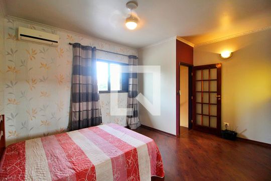 Quarto Suíte de casa para alugar com 1 quarto, 62m² em Vila Bela Vista, Santo André