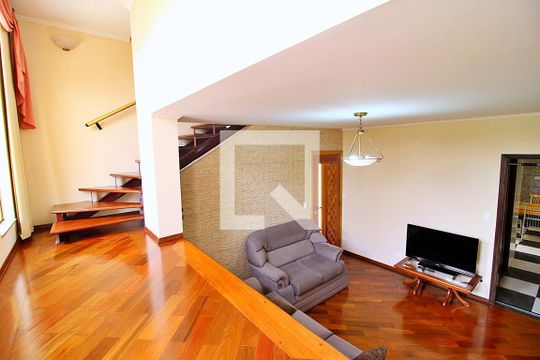 Sala de casa para alugar com 1 quarto, 62m² em Vila Bela Vista, Santo André
