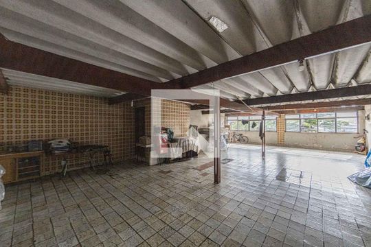 Salao de casa à venda com 2 quartos, 300m² em Vila Matilde, São Paulo