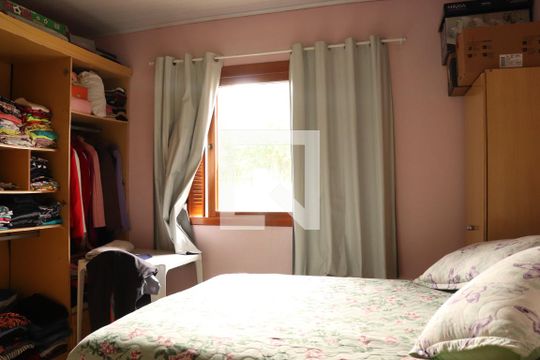 Quarto de casa à venda com 2 quartos, 360m² em Santos Dumont, São Leopoldo
