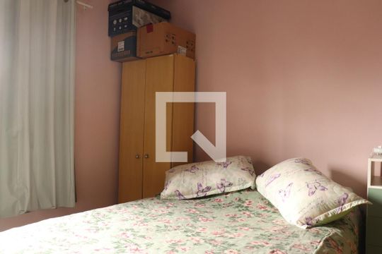 Quarto de casa à venda com 2 quartos, 360m² em Santos Dumont, São Leopoldo