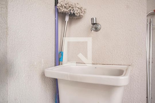 Área de Serviço de apartamento para alugar com 1 quarto, 33m² em Vila da Saúde, São Paulo
